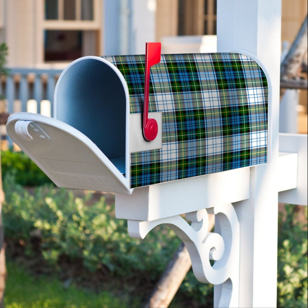 Campbell Dress Tartan Crest Mailbox