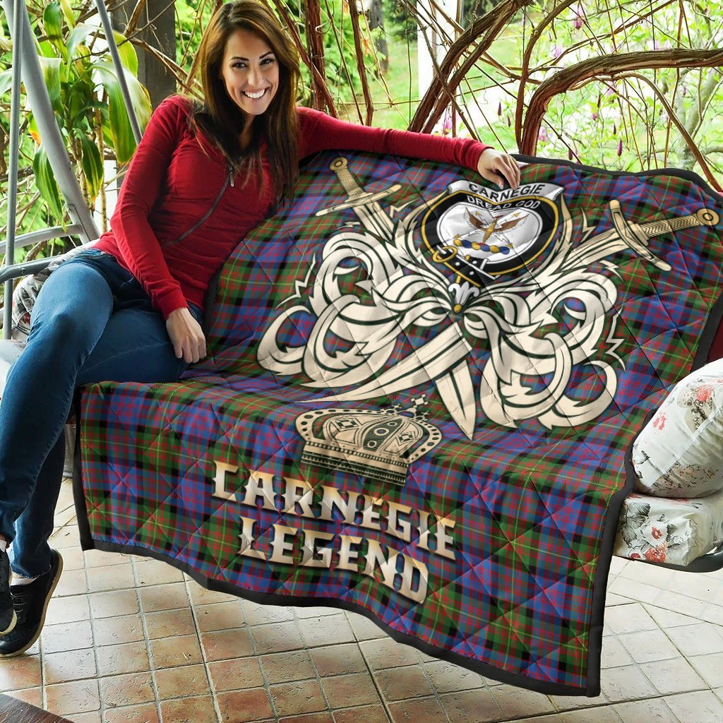 Carnegie Ancient Tartan Crest Legend Gold Royal Premium Quilt