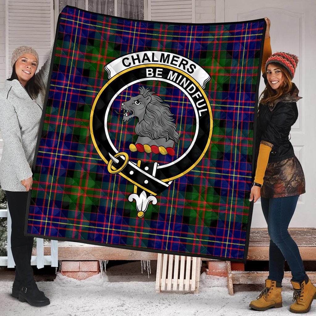 Chalmers Modern Tartan Crest Quilt