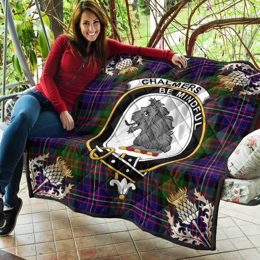 Chalmers Modern Tartan Crest Premium Quilt - Gold Thistle Style