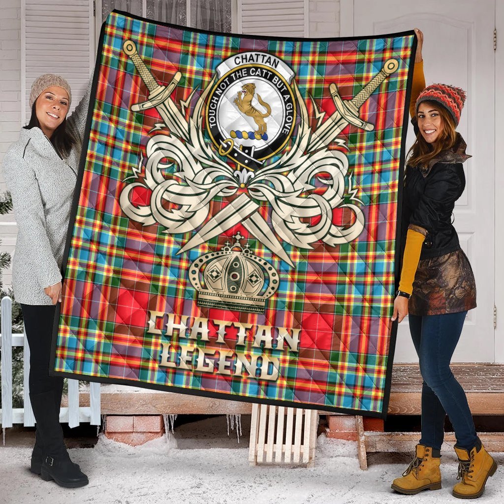 Chattan Tartan Crest Legend Gold Royal Premium Quilt