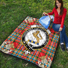 Chattan Tartan Crest Premium Quilt - Gold Thistle Style