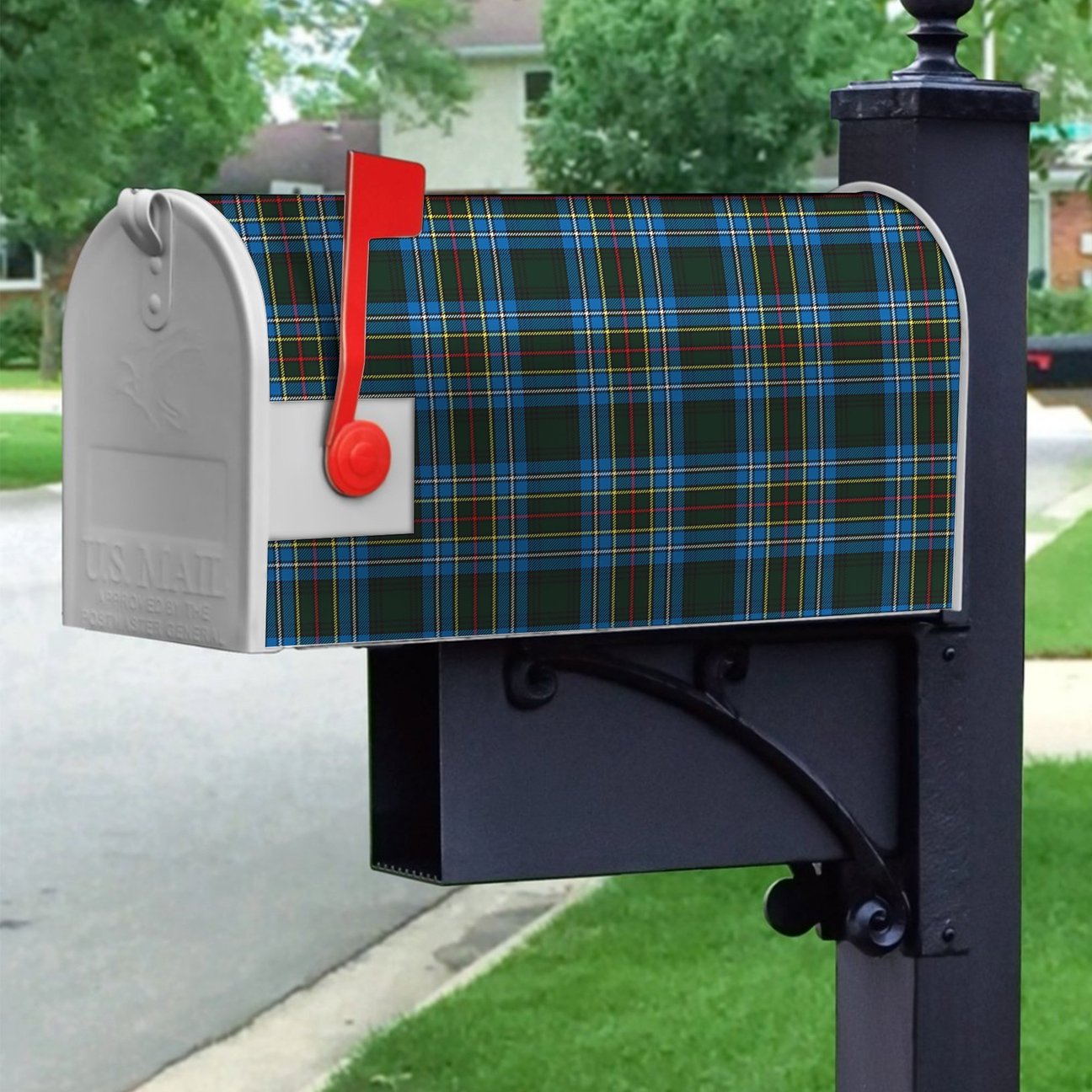 Cockburn Modern Tartan Crest Mailbox