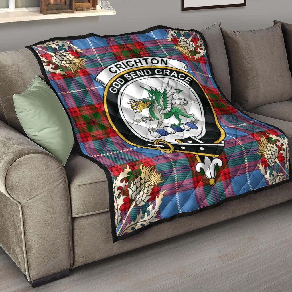 Crichton Tartan Crest Premium Quilt - Gold Thistle Style