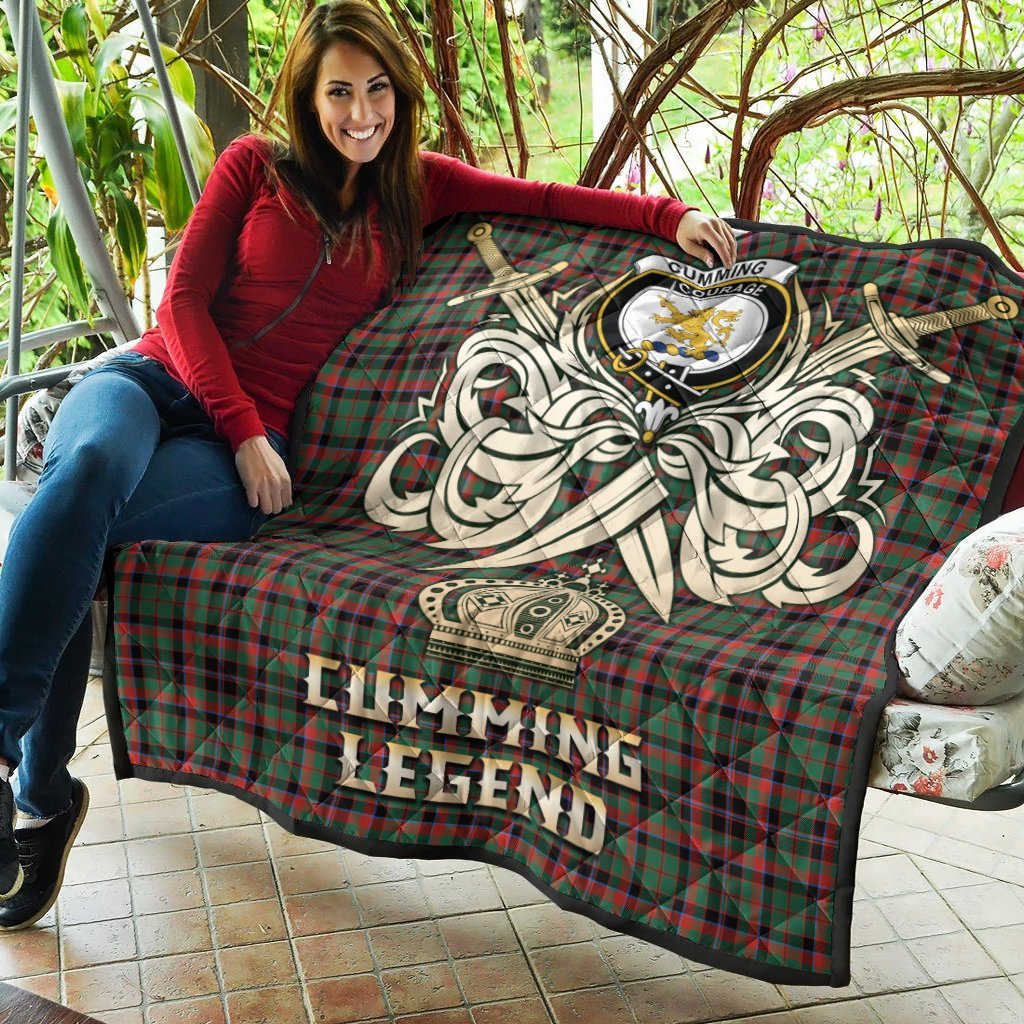 Cumming Hunting Ancient Tartan Crest Legend Gold Royal Premium Quilt