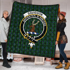 Davidson Tartan Crest Quilt