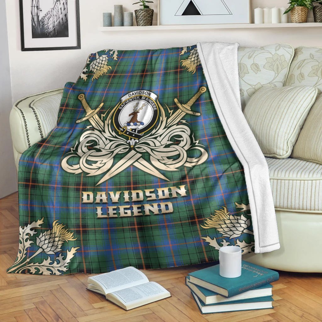 Davidson Ancient Tartan Gold Courage Symbol Blanket