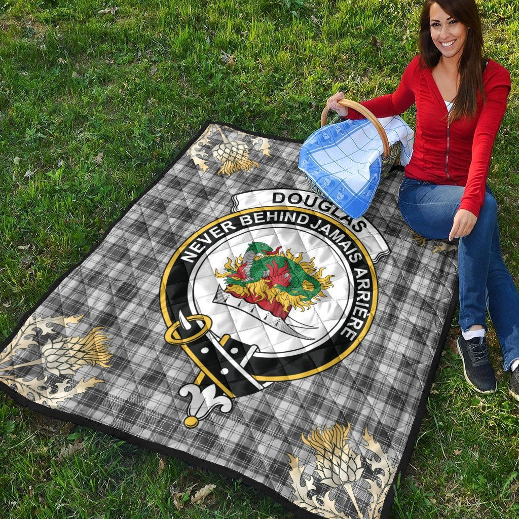 Douglas Grey Modern Tartan Crest Premium Quilt - Gold Thistle Style