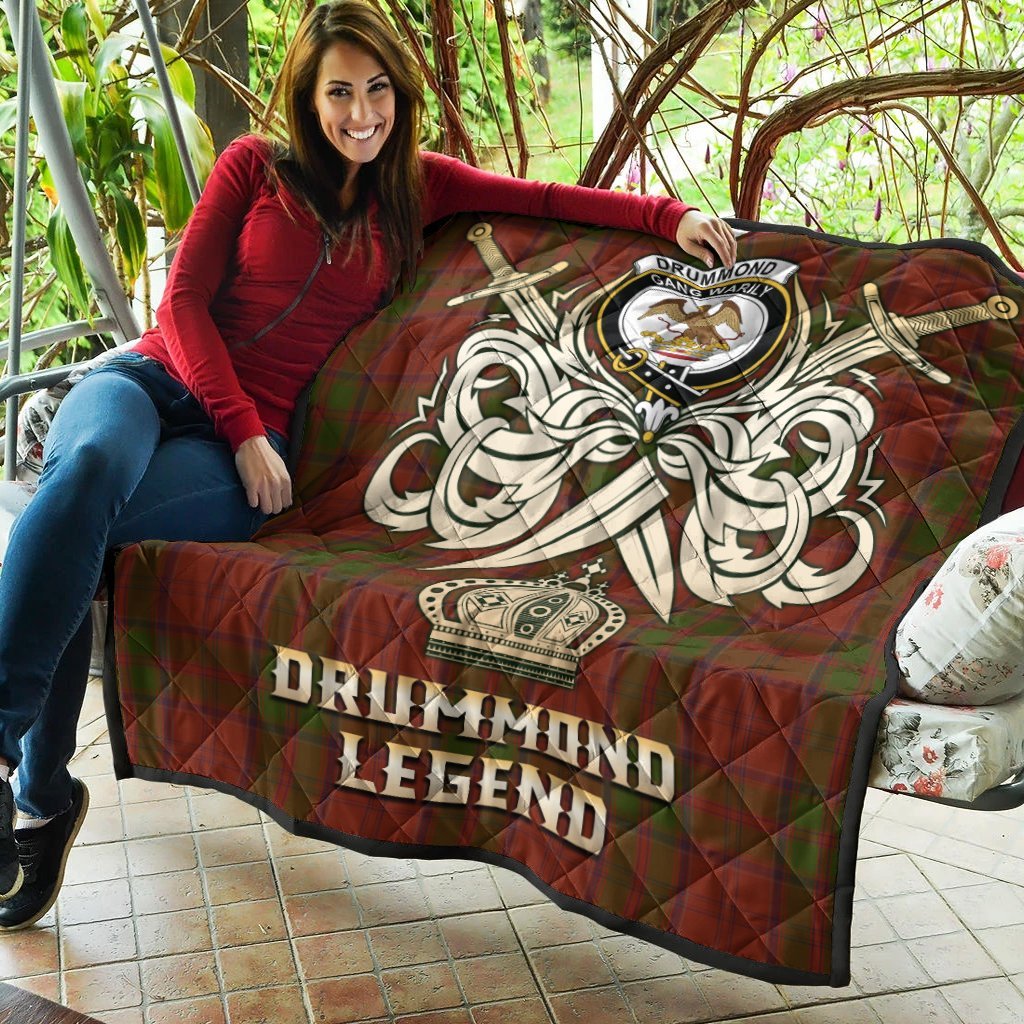Drummond Tartan Crest Legend Gold Royal Premium Quilt