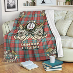 Dunbar Ancient Tartan Gold Courage Symbol Blanket