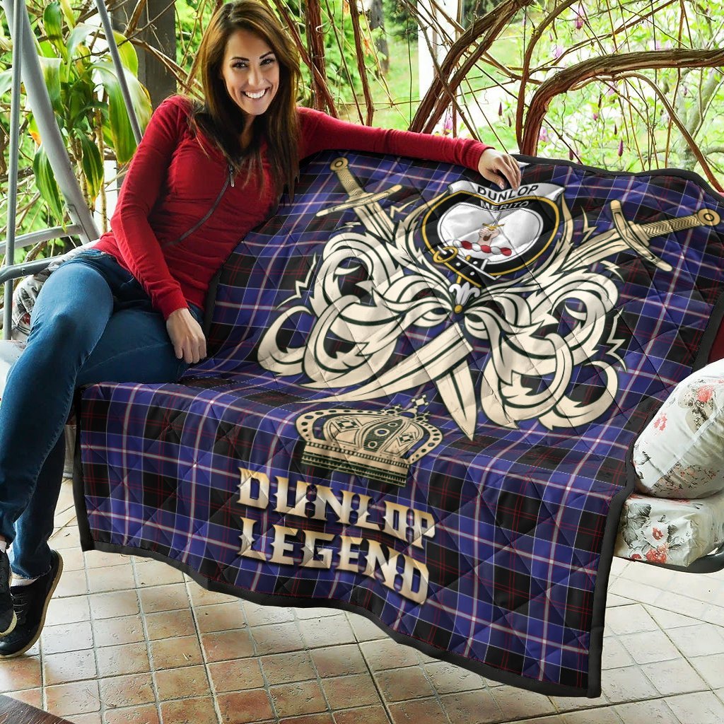 Dunlop Modern Tartan Crest Legend Gold Royal Premium Quilt