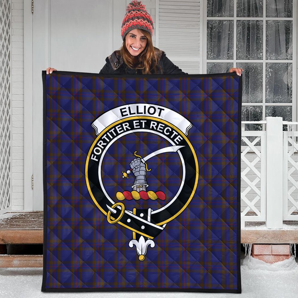 Elliot Tartan Crest Quilt