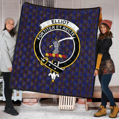 Elliot Tartan Crest Quilt