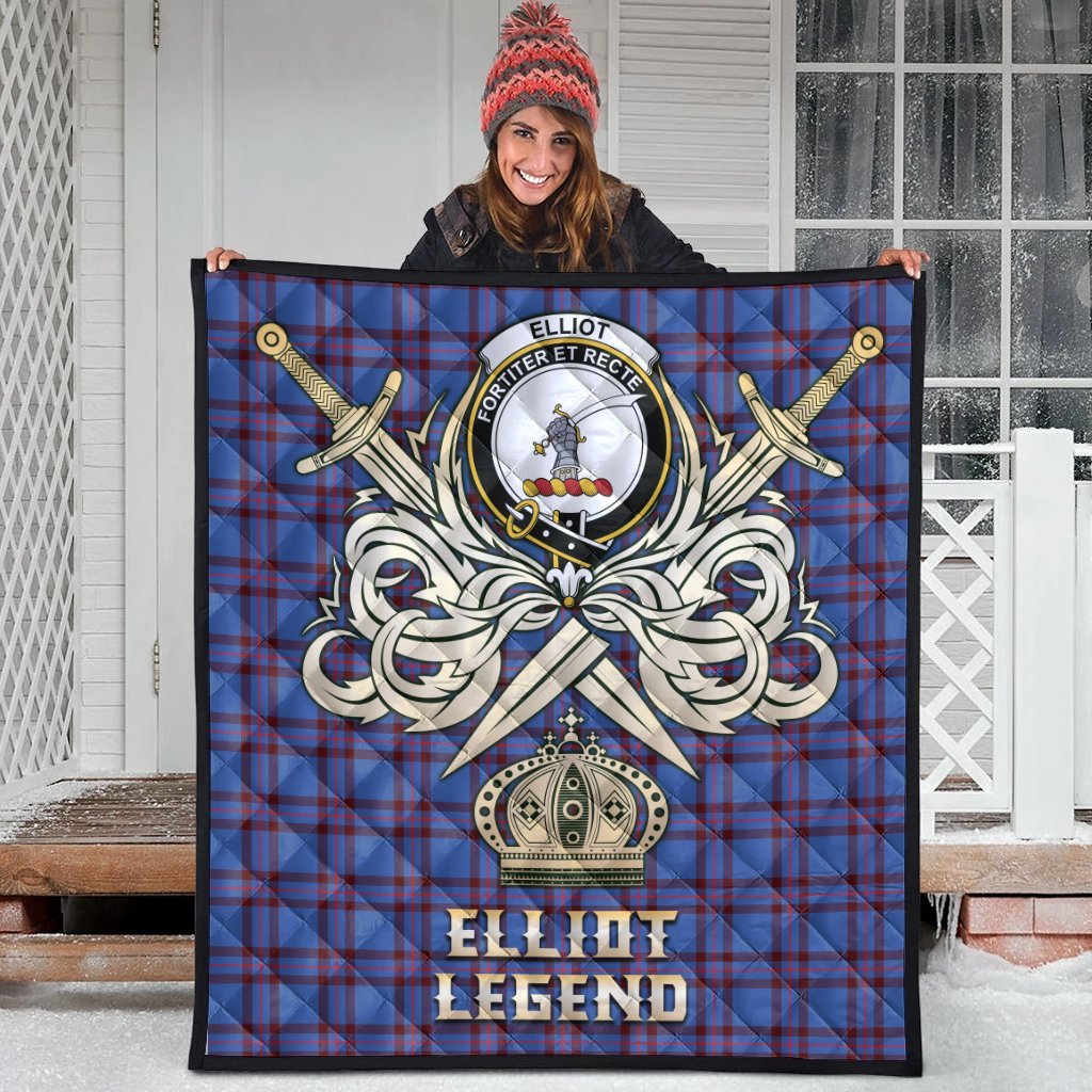 Elliot Modern Tartan Crest Legend Gold Royal Premium Quilt