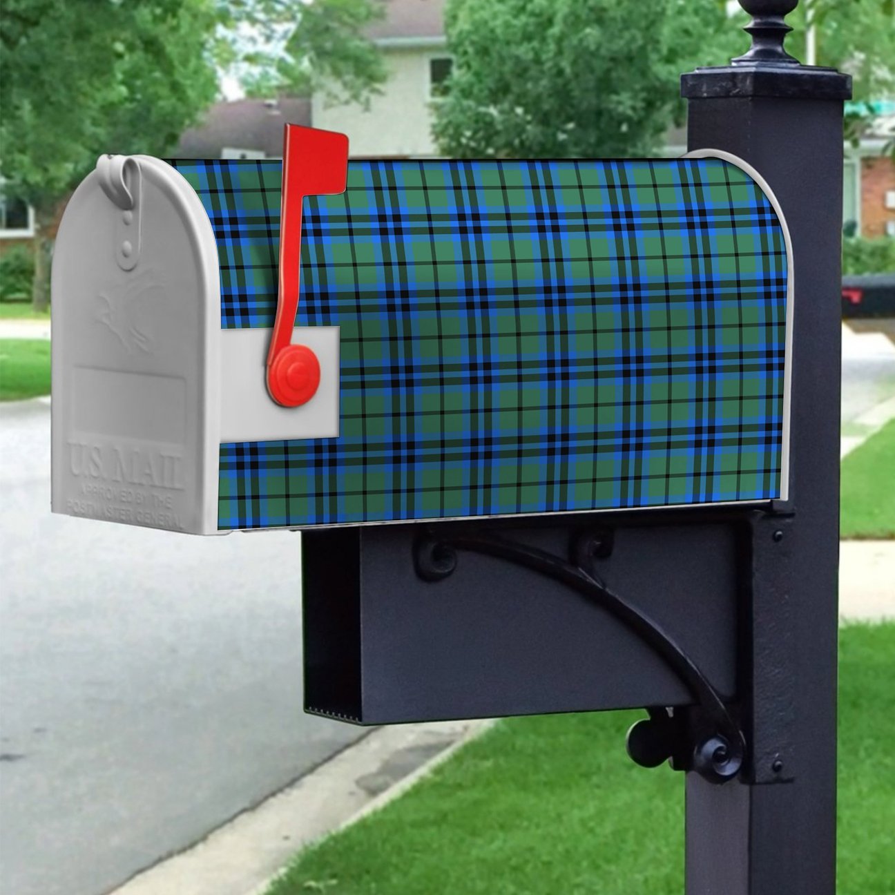 Falconer Tartan Crest Mailbox