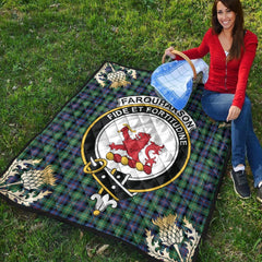 Farquharson Ancient Tartan Crest Premium Quilt - Gold Thistle Style