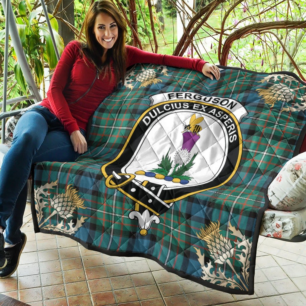 Ferguson Ancient Tartan Crest Premium Quilt - Gold Thistle Style