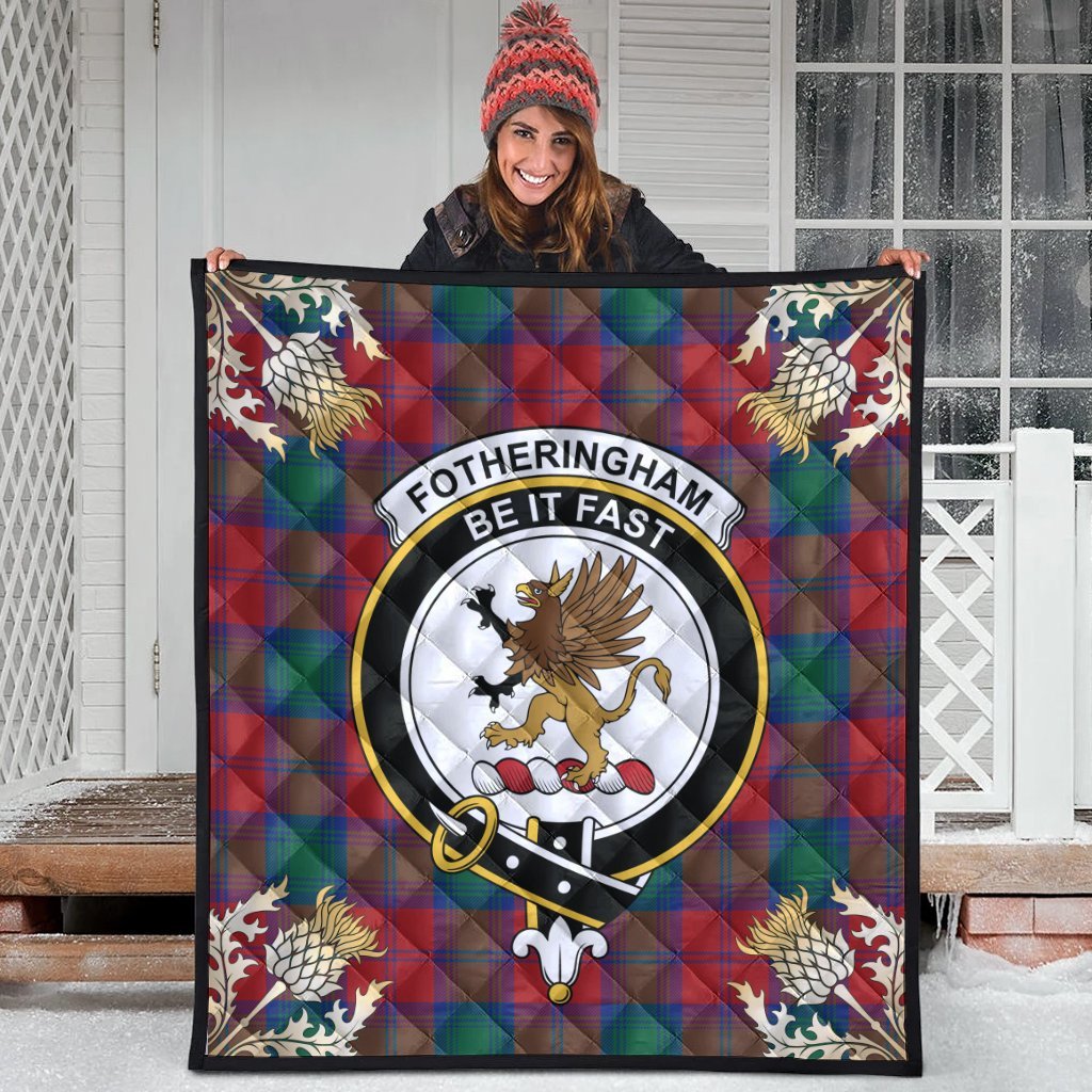 Fotheringham Modern Tartan Crest Premium Quilt - Gold Thistle Style