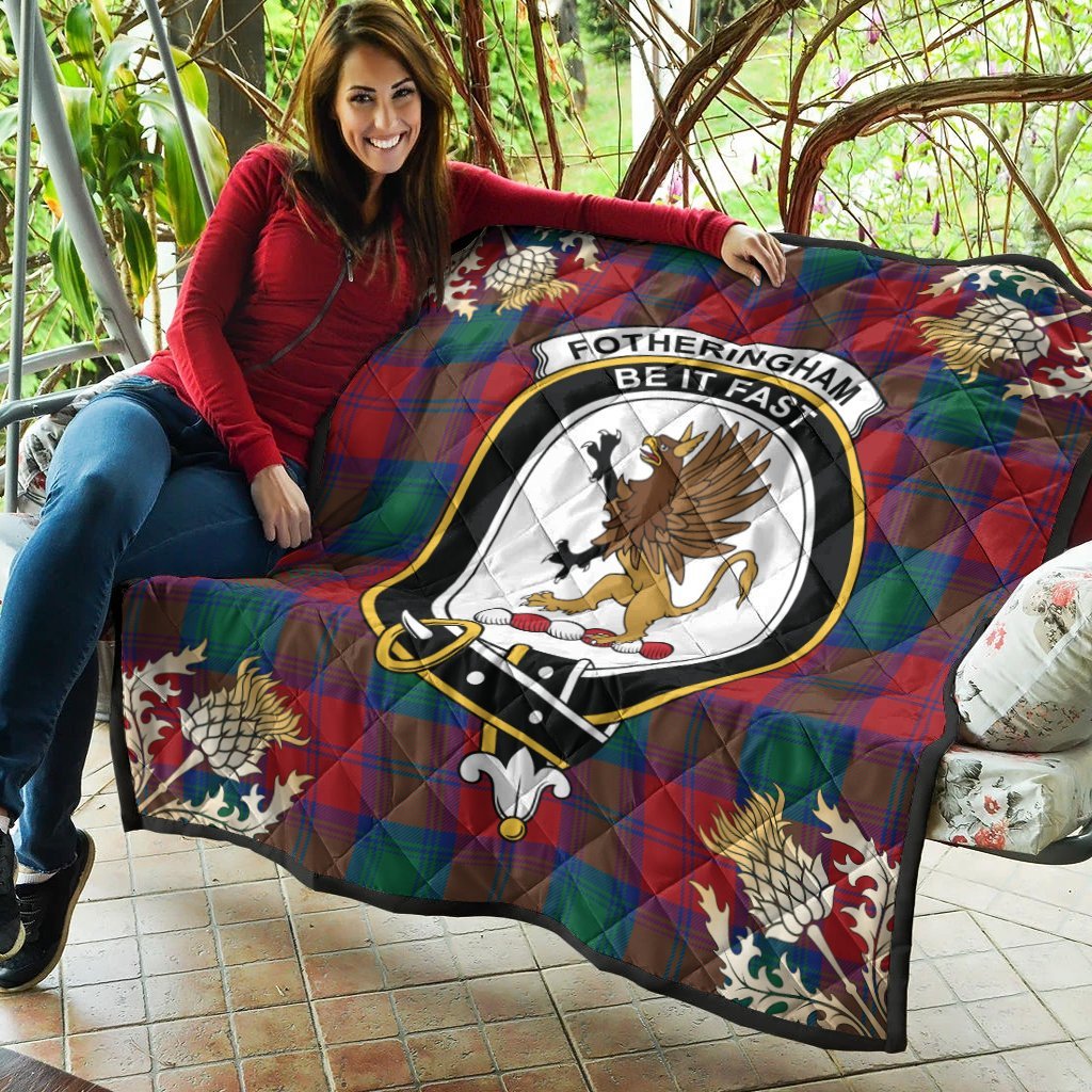 Fotheringham Modern Tartan Crest Premium Quilt - Gold Thistle Style