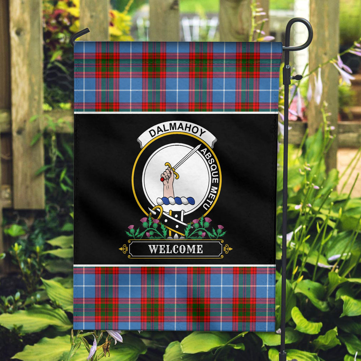 Dalmahoy Tartan Crest Garden Flag - Welcome Style