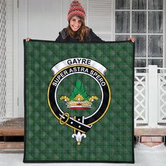 Gayre Dress Tartan Crest Quilt