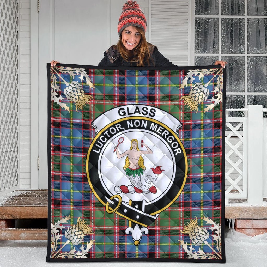 Glass Tartan Crest Premium Quilt - Gold Thistle Style