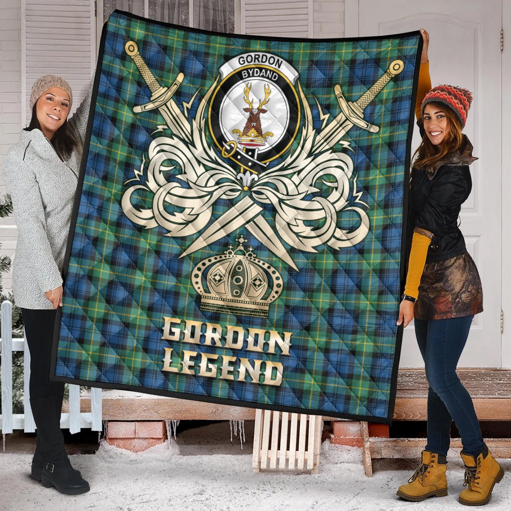 Gordon Ancient Tartan Crest Legend Gold Royal Premium Quilt