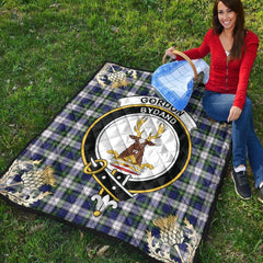 Gordon Dress Modern Tartan Crest Premium Quilt - Gold Thistle Style