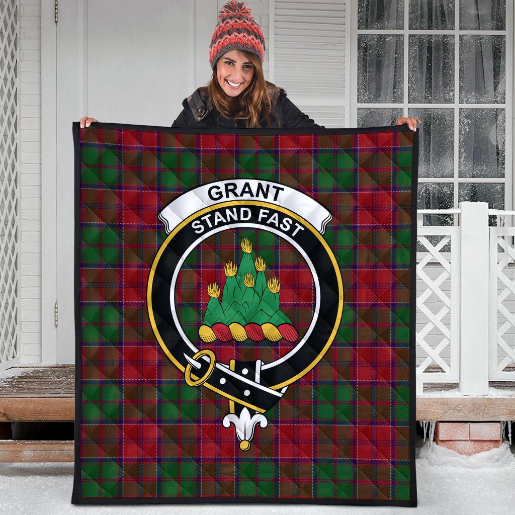 Grant Tartan Crest Quilt