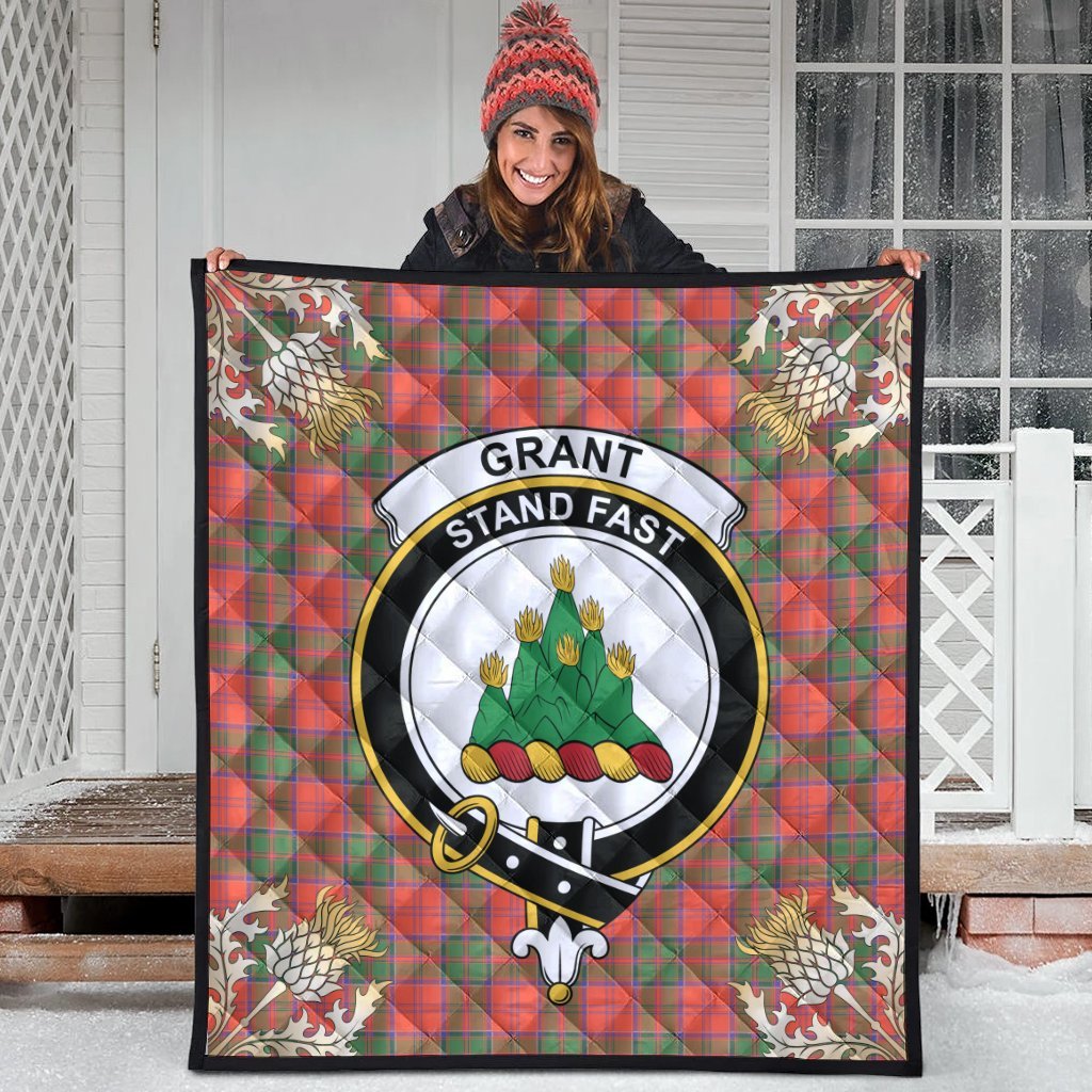 Grant Ancient Tartan Crest Premium Quilt - Gold Thistle Style