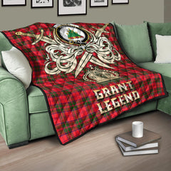 Grant Modern Tartan Crest Legend Gold Royal Premium Quilt