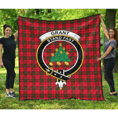 Grant Modern Tartan Crest Quilt