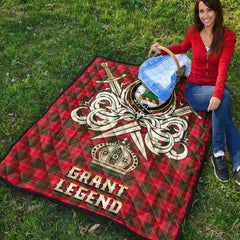 Grant Modern Tartan Crest Legend Gold Royal Premium Quilt