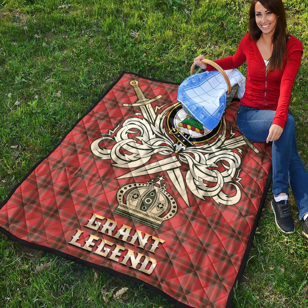 Grant Weathered Tartan Crest Legend Gold Royal Premium Quilt