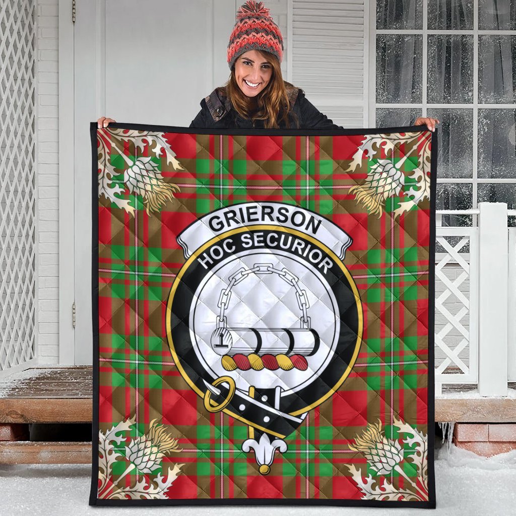 Grierson Tartan Crest Premium Quilt - Gold Thistle Style