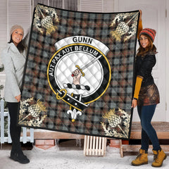 Gunn Weathered Tartan Crest Premium Quilt - Gold Thistle Style