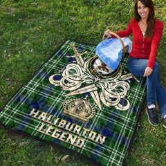 Haliburton Tartan Crest Legend Gold Royal Premium Quilt