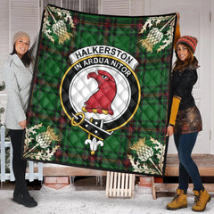 Halkerston Tartan Crest Premium Quilt - Gold Thistle Style