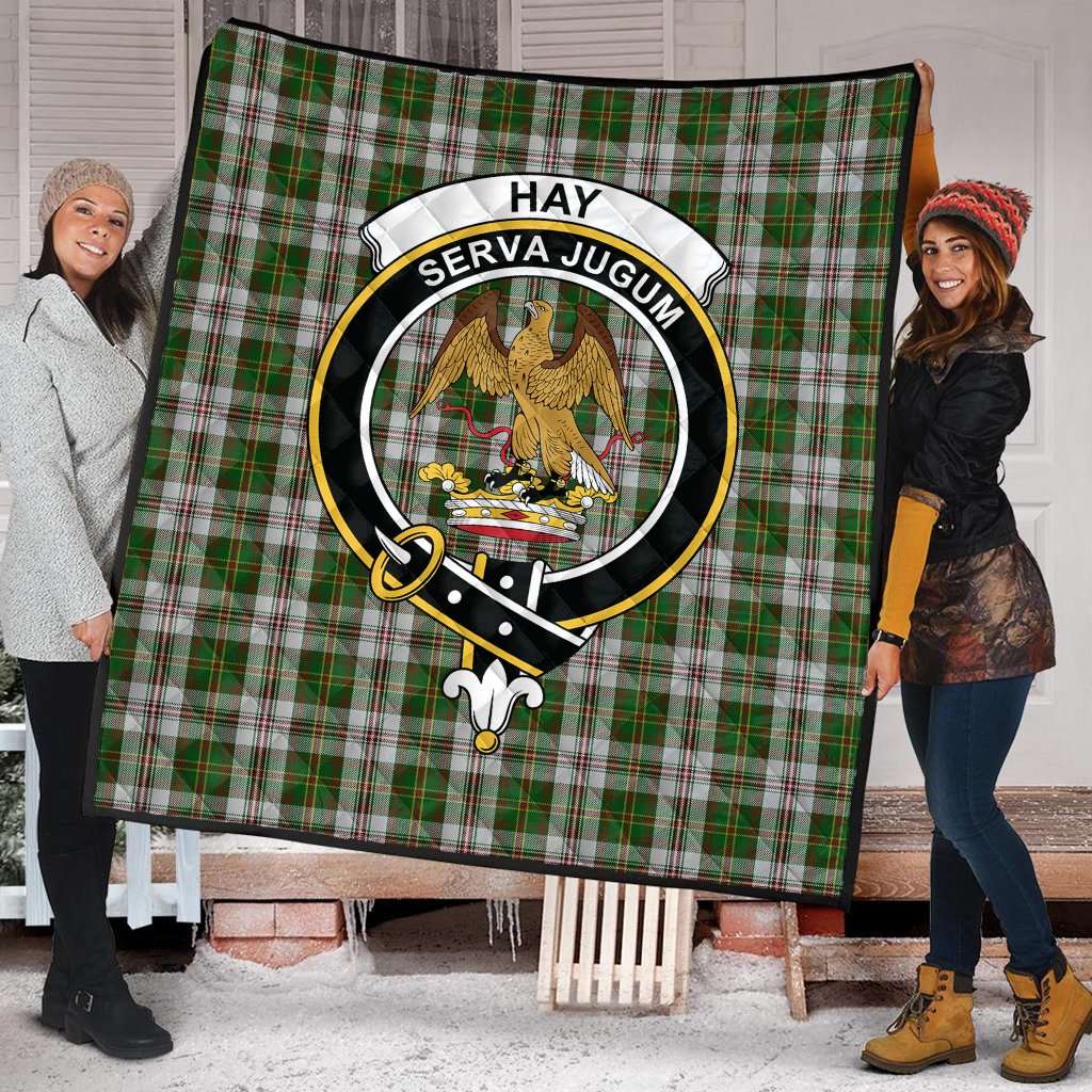 Hay White Dress Tartan Crest Quilt