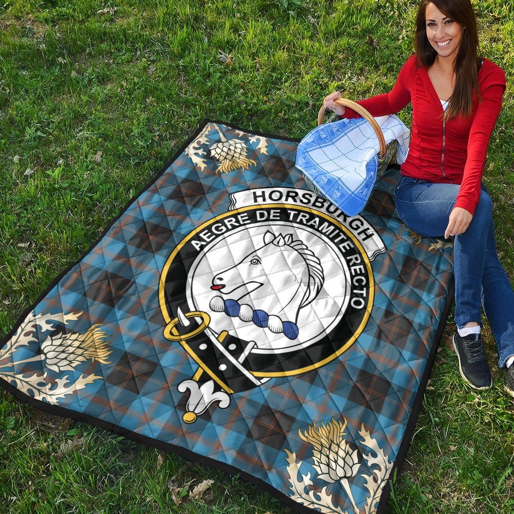 Horsburgh Tartan Crest Premium Quilt - Gold Thistle Style