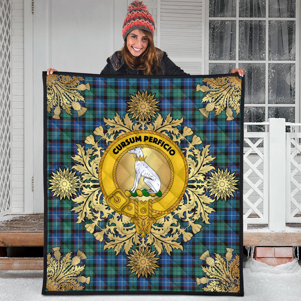 Hunter Ancient Tartan Crest Premium Quilt - Gold Thistle Style