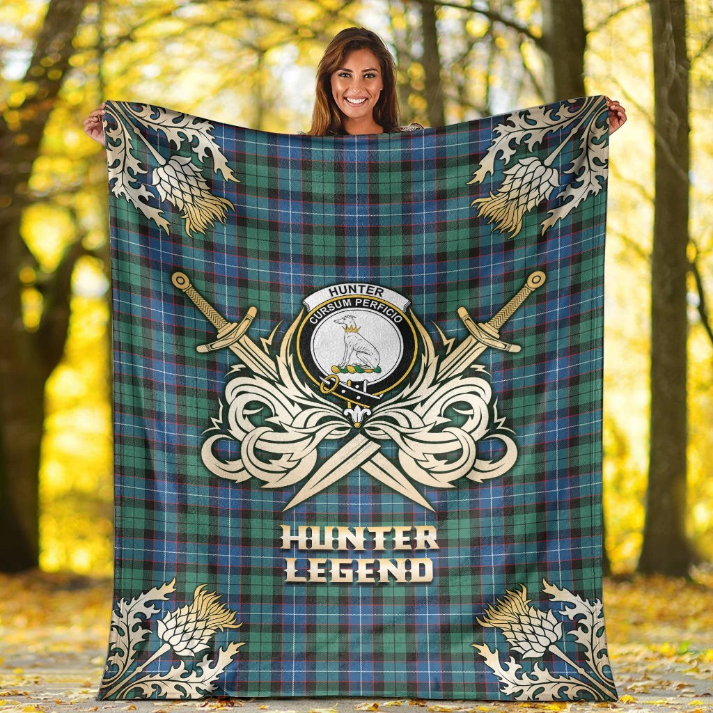 Hunter Ancient Tartan Gold Courage Symbol Blanket