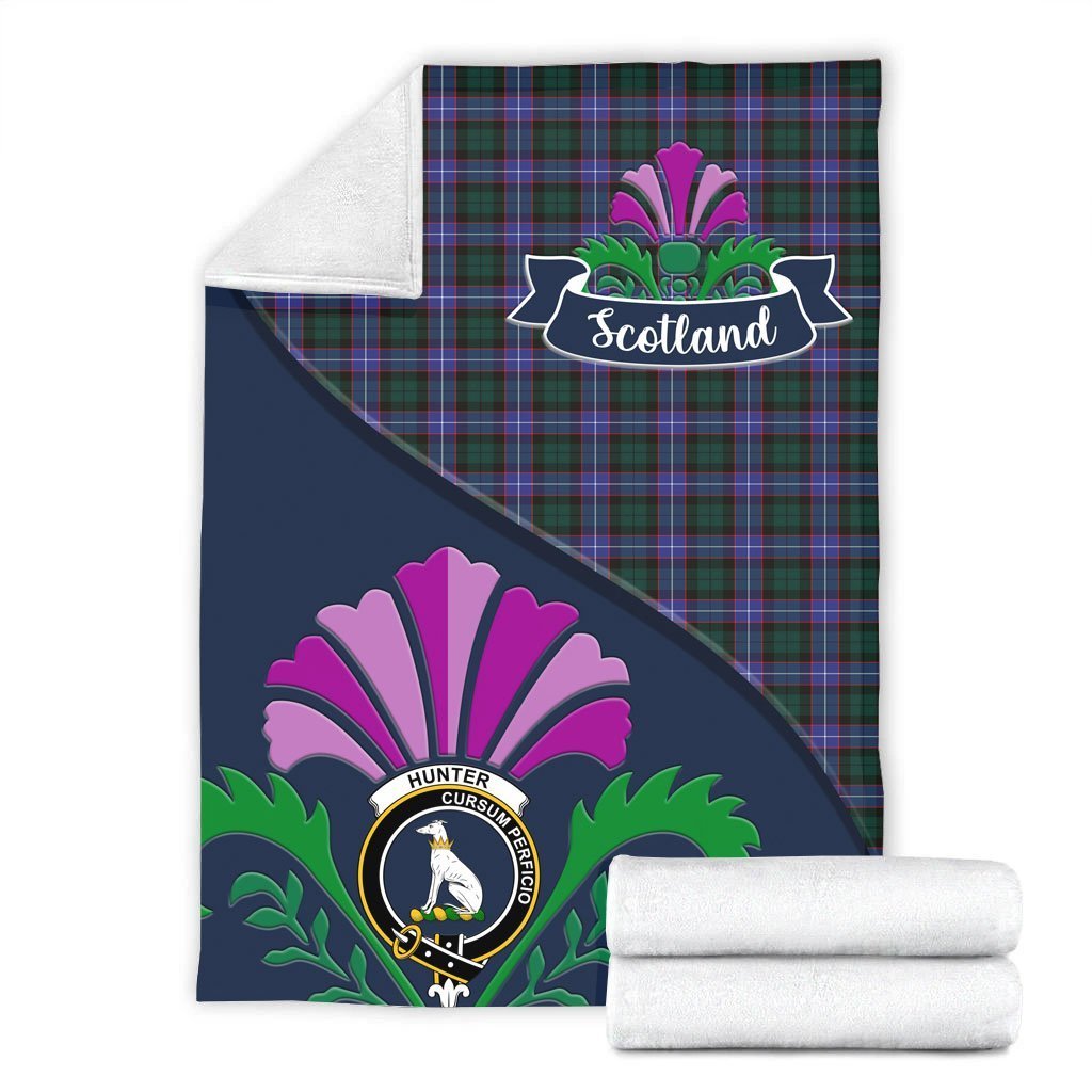 Hunter Tartan Crest Premium Blanket - Thistle Style