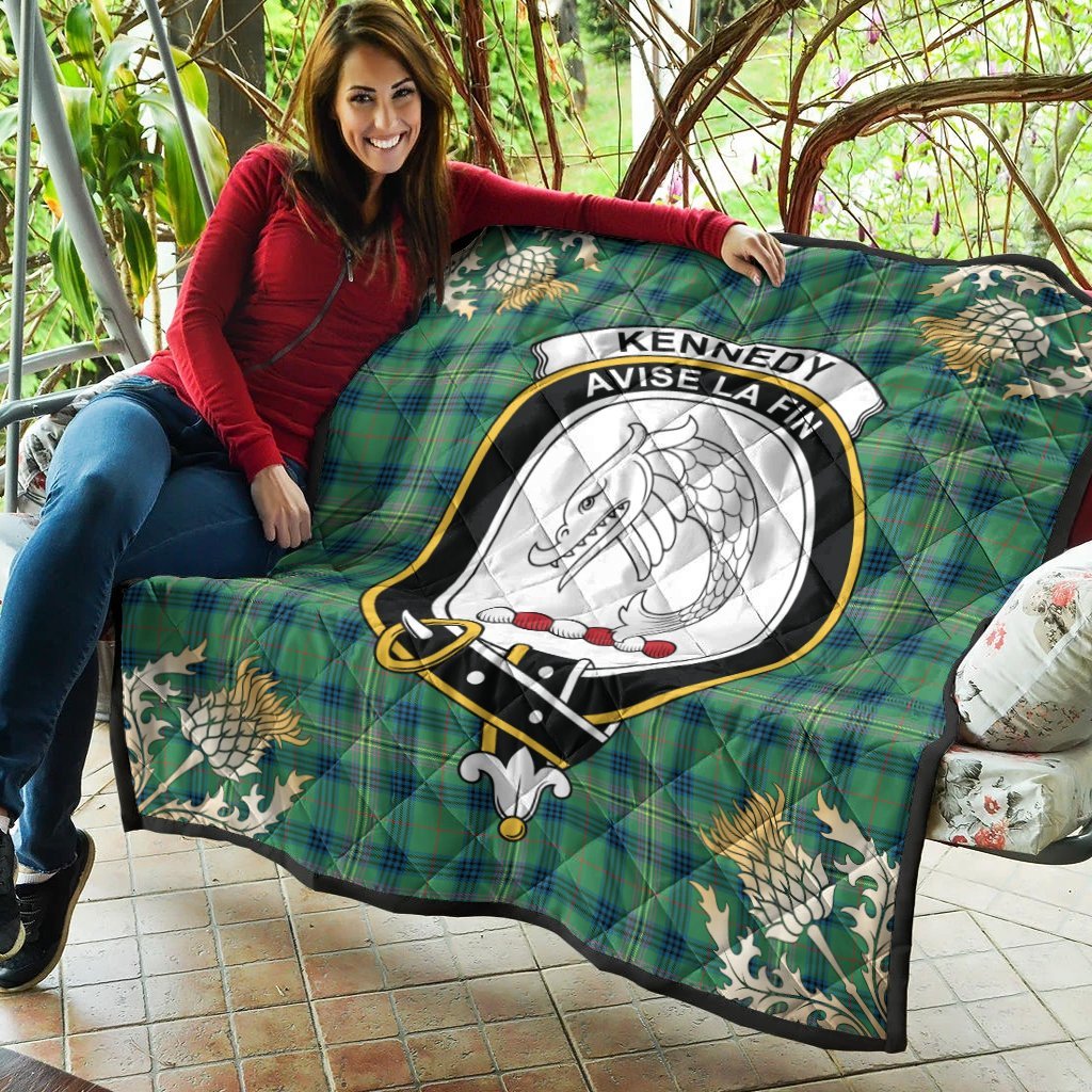 Kennedy Ancient Tartan Crest Premium Quilt - Gold Thistle Style