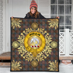 Kennedy Weathered Tartan Crest Premium Quilt - Gold Thistle Style
