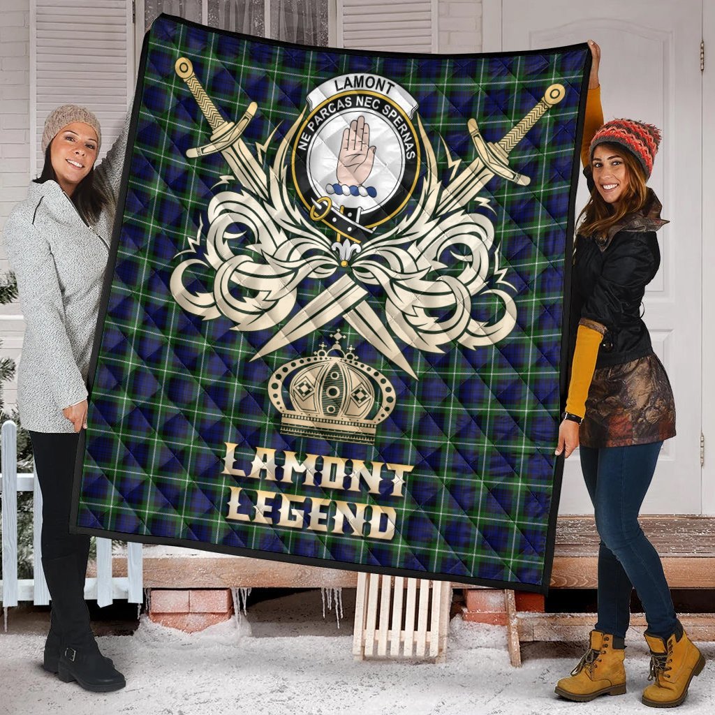 Lamont Modern Tartan Crest Legend Gold Royal Premium Quilt