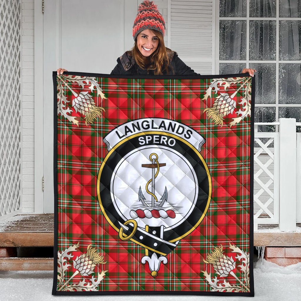 Langlands Tartan Crest Premium Quilt - Gold Thistle Style