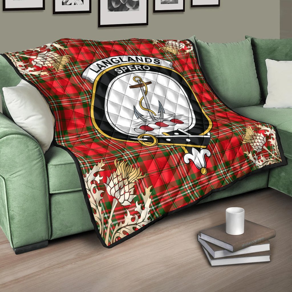 Langlands Tartan Crest Premium Quilt - Gold Thistle Style