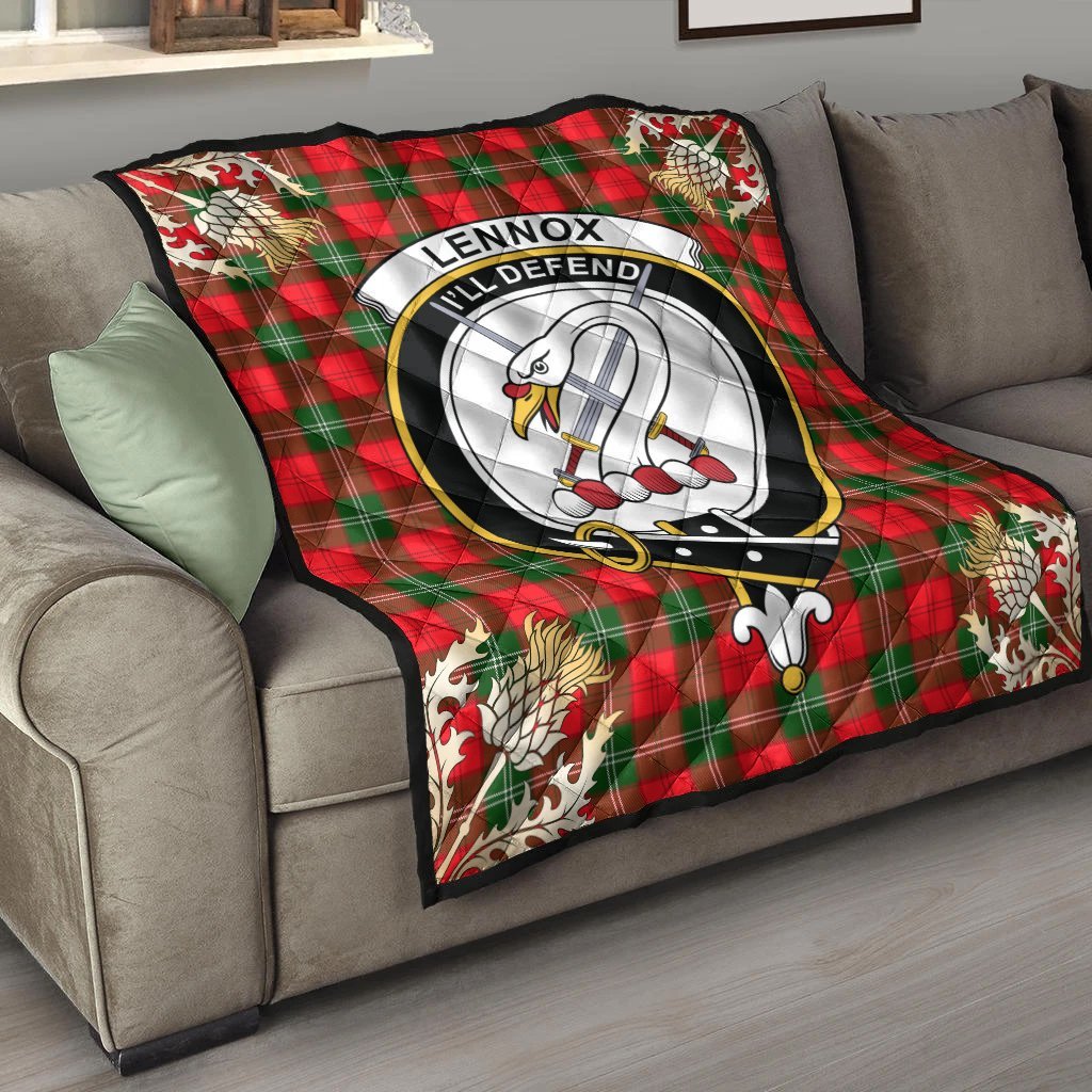 Lennox Modern Tartan Crest Premium Quilt - Gold Thistle Style