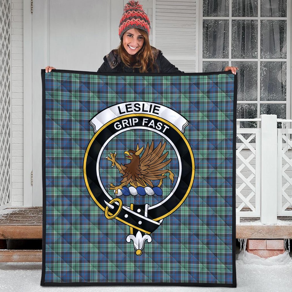 Leslie Hunting Ancient Tartan Crest Quilt